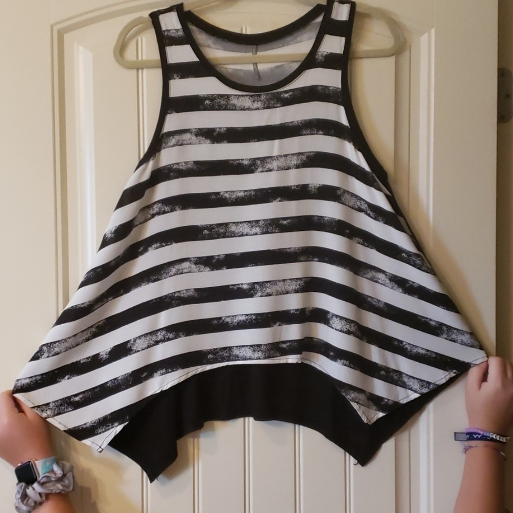 Sleeveless Flowy Top